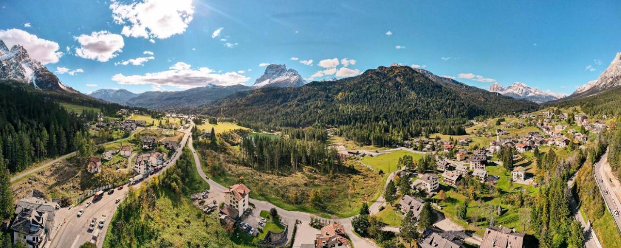 Locanda Montana Сан-Вито-ди-Кадоре Экстерьер фото